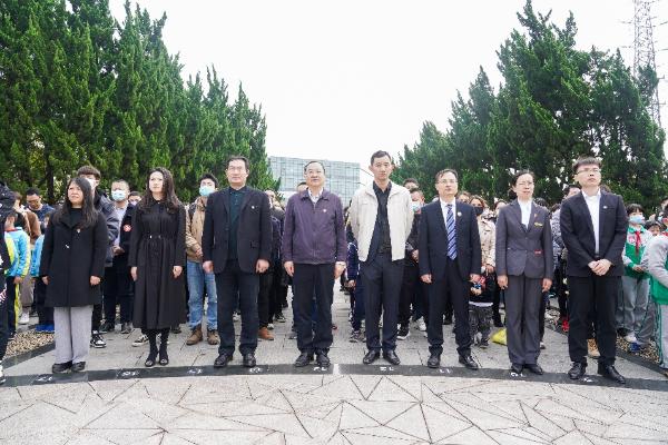 实干兴邦，牢记使命——紫燕参与“守护 2021清明祭英烈”活动